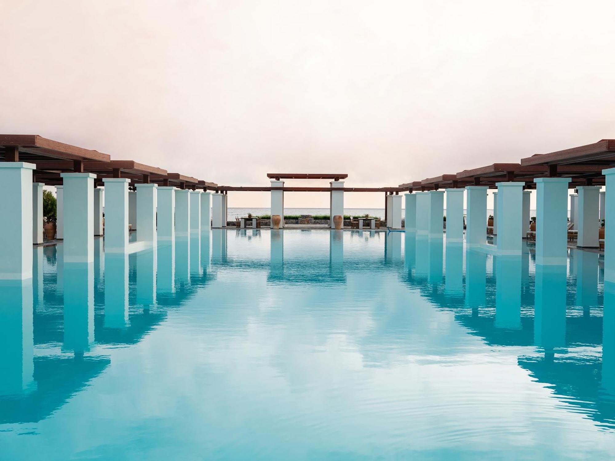 Resort Amirandes, A Grecotel To Live