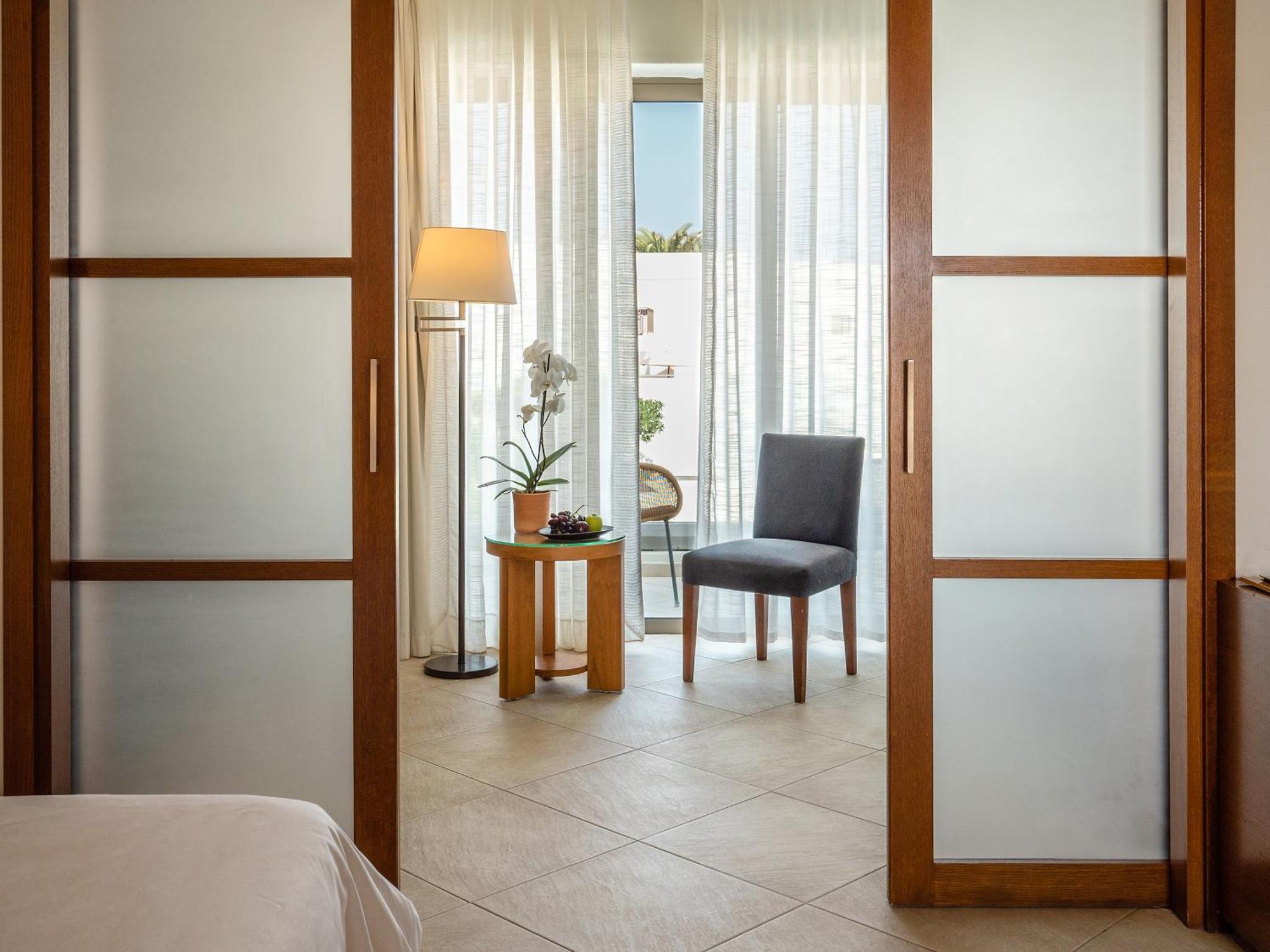 Resort Amirandes, A Grecotel To Live